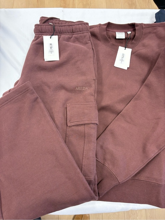 Aritzia Pants - NWT aritzia sweatfleece set